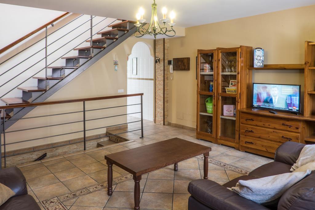 Amazing Duplex 3 Bedrooms Good Wifi With Terrace & Bbq Коральео Экстерьер фото